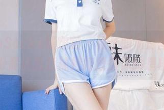 BoBoSocks袜啵啵 – 稚予的私房图包，这份黑丝五指袜持续撩拨你的想象。