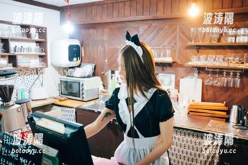 不得不说，Bomi(普美)的更新里，恋人圣诞节也是一场风格专场啊！