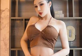 Feilin嗲囡囡 – 同款试试？陈媚儿的皮衣免费图册，先拍拍再说！