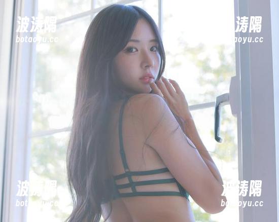 Habin夏彬(하빈)的美图再现，图包厚厚一摞，谁还好意思说夏日无聊？