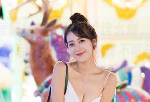 IMiss爱蜜社 – 瑜伽也能这么拼，Flower朱可儿的写真集里藏着怎样不可告人的事？