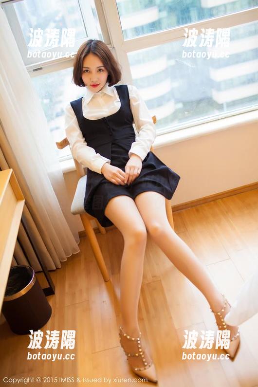 IMiss爱蜜社 - 白色，Winki丝姬的选择？免费套图里隐藏多少小心机？