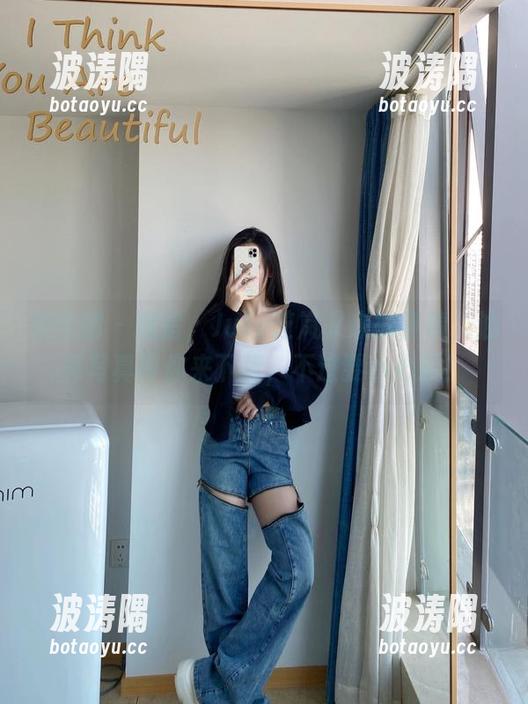 微密圈 - 没错，July芝岚又来搞事情，油亮写真等你来下载，不过要小心哦！