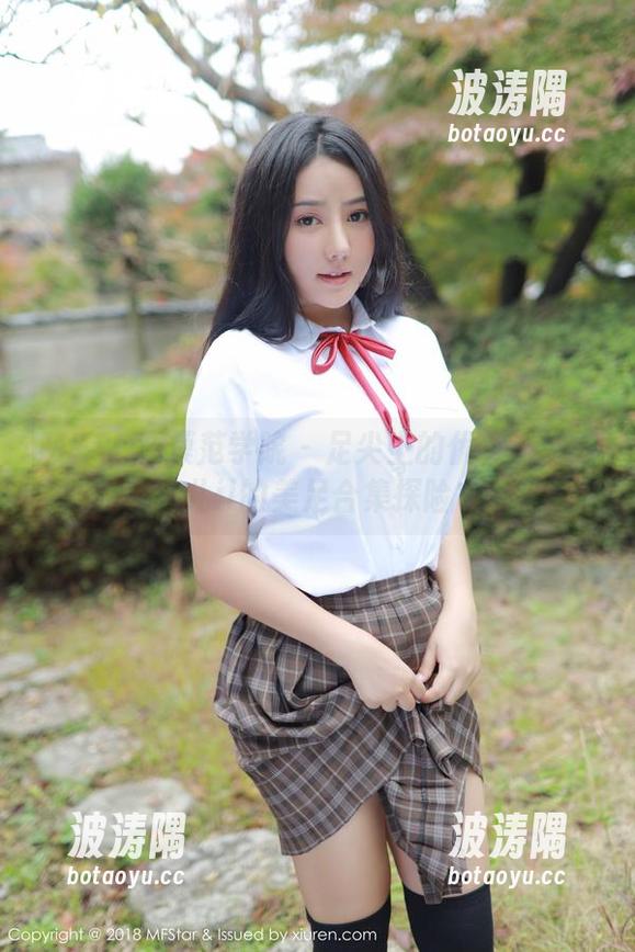 MFStar模范学院-唐琪儿il MFStar模范学院 - 足尖上的优雅—唐琪儿il的美足合集探险