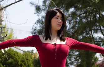 Min.E(민이)的作品集–LeeheeExpress，资源不多，但足以让你流连。