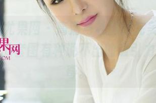 UGirls尤果网 – 高清与礼服的完美结合，于梓馨的套图有种说不出的吸引力，真神奇。