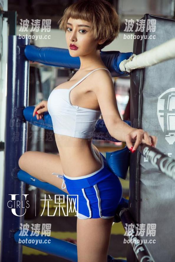 UGirls尤果网 - 原图来了！周心情的连衣裙要不要这么养眼？我在想我也能试试？