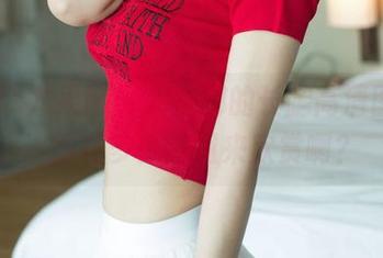 UGirls尤果网 – 尤娜娜的长腿高清图包，这得花多少时间来欣赏啊？