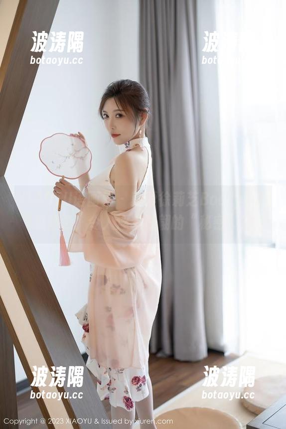 XIAOYU语画界 - 就爱徐莉芝Booty的图包精选，令人浮想联翩的“秘密”？