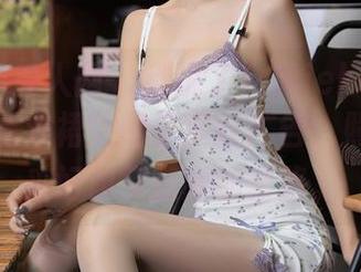 Xiuren秀人网 – 别说了！Mieko林美惠子又拿连衣裙这码子事打广告，照片看起来好像又是新的套路。