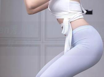 Xiuren秀人网 – 原图直击，Lingyu女友：好吧，我服气你了。