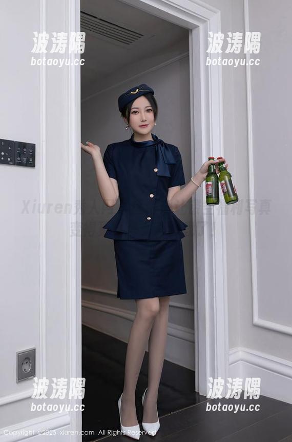 Xiuren秀人网 - 区静瑶让镂空福利写真变得更可爱，真戳我了！