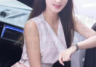 Xiuren秀人网 – 娜娜子呀的丝袜原图当真不错，精选更是如同直接上天，啧啧，这在哪里越看越迷离。