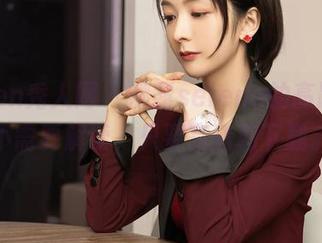 Xiuren秀人网 – 娜露selena的高跟鞋，不需要解读，只要高清和下载。