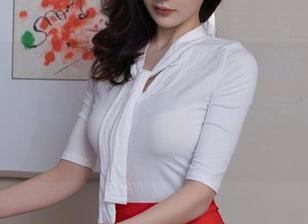 Xiuren秀人网 – 小乔babyb的丝袜：原图里的神秘轮廓，难以捉摸的感觉在不断摇曳。