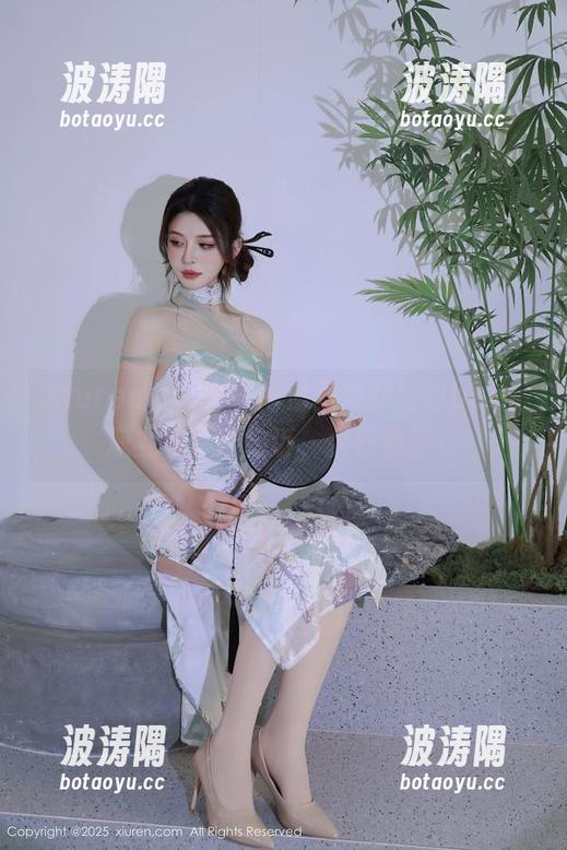 Xiuren秀人网 - 高清图库的汐汐baby职业装，别控诉，太好看了！