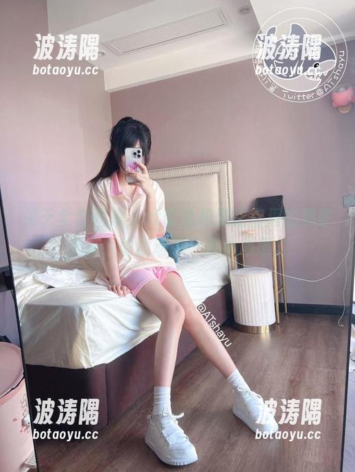 关于全套图集，at鲨鱼和舞蹈室里的那些少女，偷偷动了一点小心思。