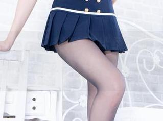 beautyleg – 赵芸照片里的每一寸生动，跟旗袍似乎都有解不开的联系。
