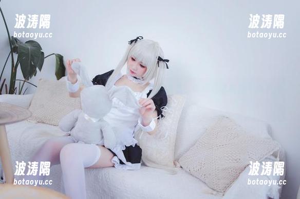 coser衣衣 新的白色诱惑,coser衣衣纯白壁纸合集,谁还敢说衣服不能当壁纸?