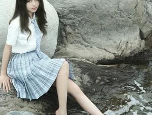 作品里的eloise软软，夏天的每一口气息都很甜