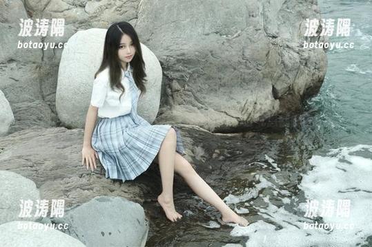 作品里的eloise软软，夏天的每一口气息都很甜
