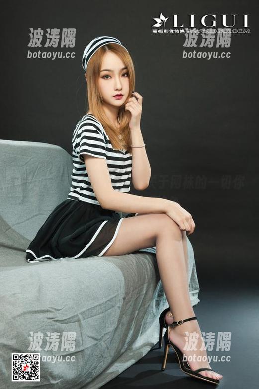 丽柜 - Amily的图库：关于网袜的一切你没见过的精选视角