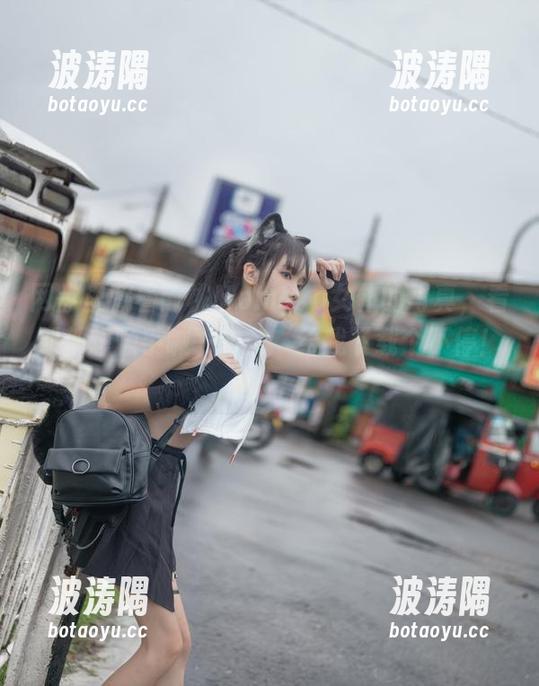网盘里藏着南桃Momoko女仆的写真，看到都想顺手喊一句：‘给我下载个不停！’