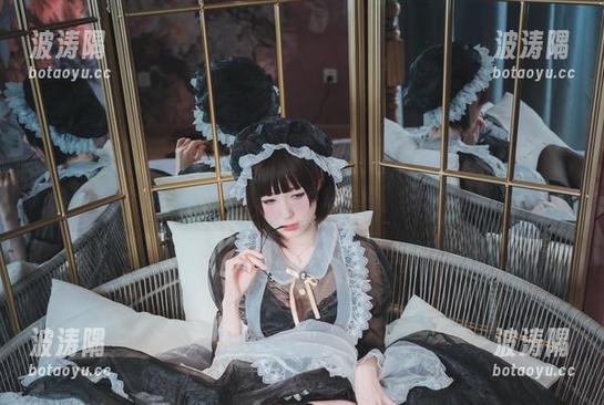 南鸽护士写真合集，看得我直想学医，但又怕被打……