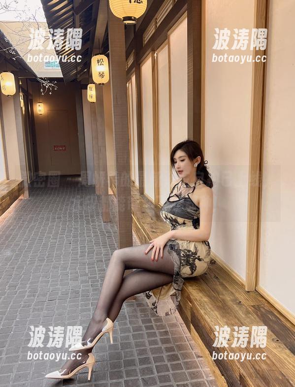 微密圈 - 周妍希的最新浴室自拍已上线，水印都能带你飞的那种！