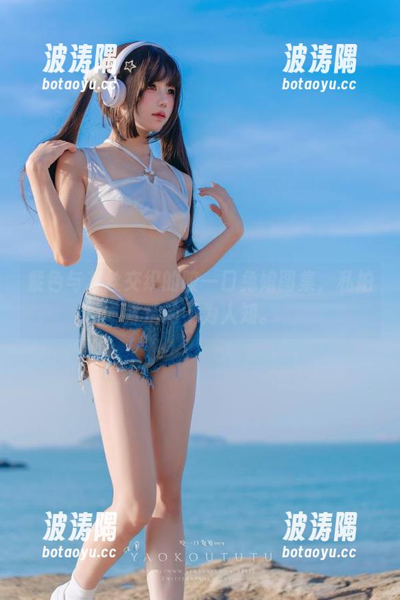 紫色与灰丝交织的咬一口兔娘图集，私拍背后的不为人知。