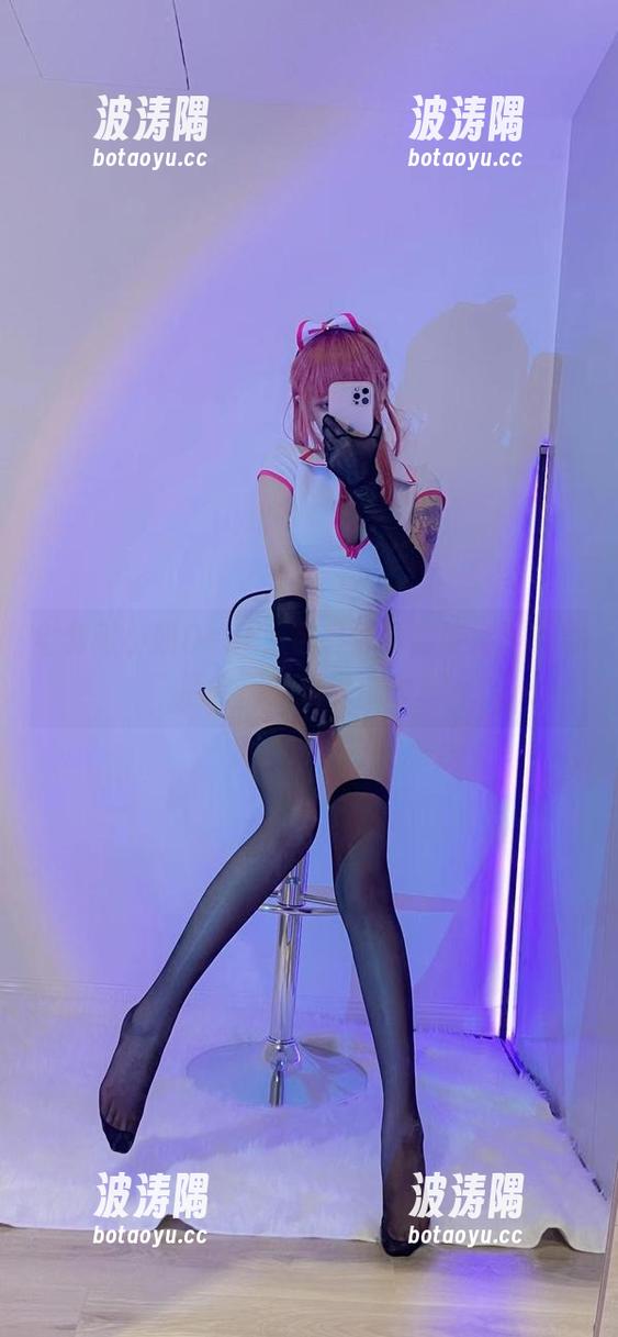 全套啾小妍Deer，色彩鲜明的可爱，下载后会不会思思念念？
