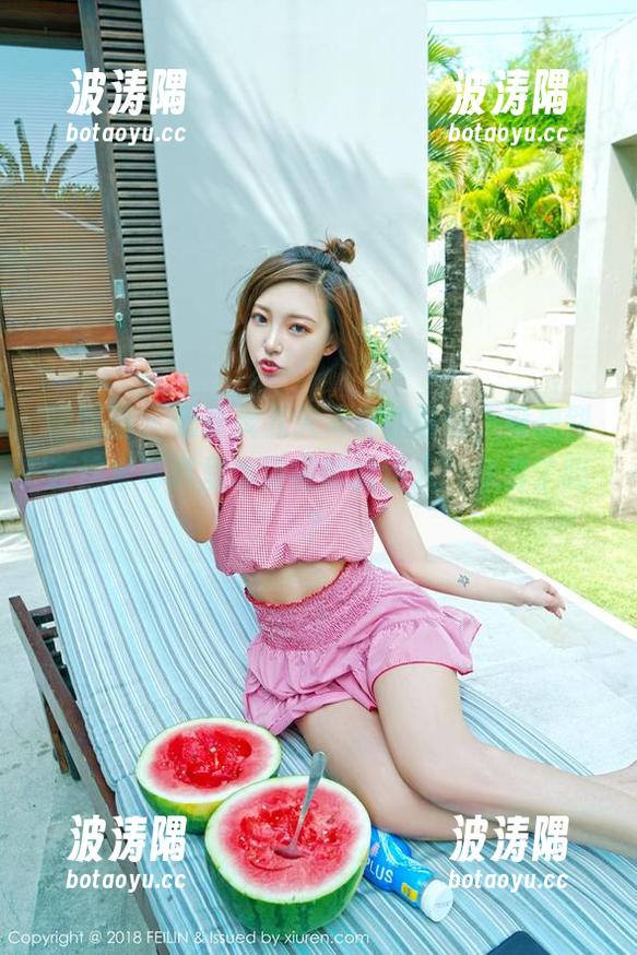 嗲囡囡 - 娜依灵儿天天练的瑜伽，没想到在这套写真里体现得如此迷人，你看了吗？