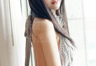 嗲囡囡 – 浑然天成的透明：林煊煊写真里的光影游戏