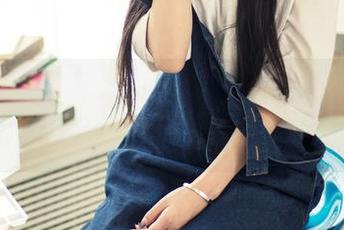 头条女神 – 有人说COCO的女孩资源免费得毫不逊色，还不快来瞧瞧！