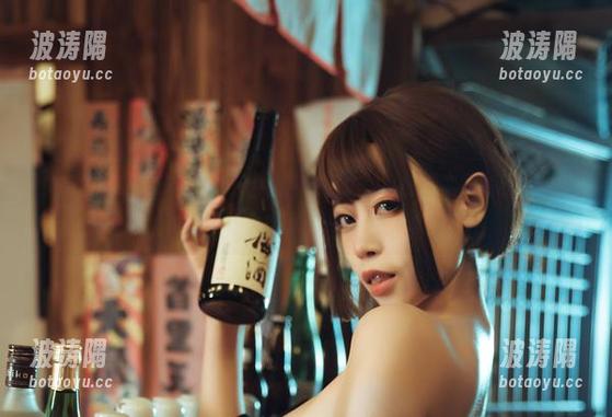 免费尝鲜！奈汐酱Nice的黑网衣自拍，可比机器猫的压缩饼干更诱人！