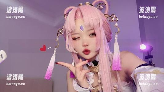 小瑶幺幺的定制写真，走过路过也许不会明白——巫女和谁的缘分？