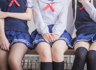 小野妹子w的魔法少女伊莉雅图集：更新中，一不小心被逗乐了！