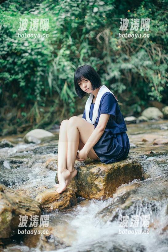 小野妹子w私拍合集：可爱的权威，兔耳朵不够用！