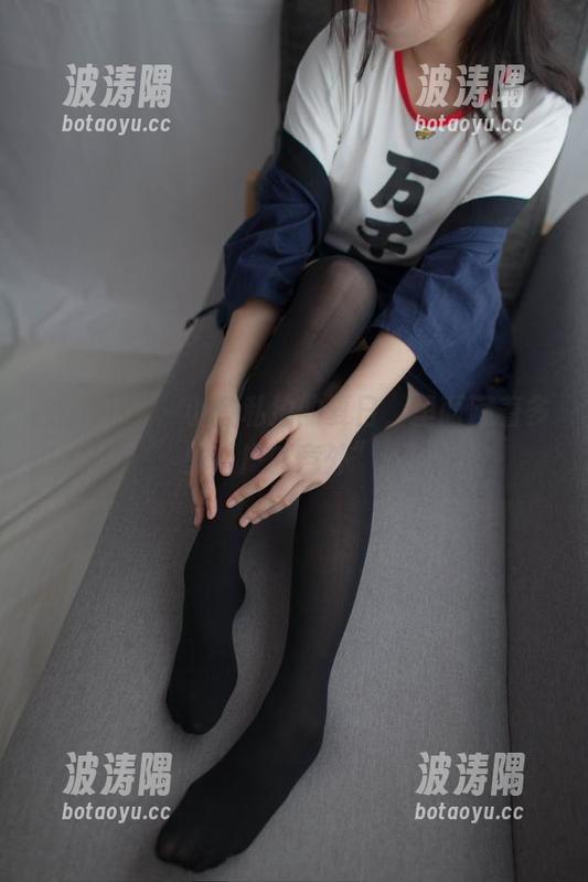 少女秩序 - 小鱼私拍的夏日，里面藏着多少“户外意外”？