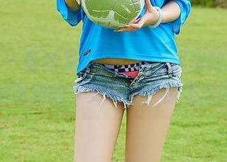 尤蜜荟 – 最新发现，YOYO优优的原图里开始飘动的少女美好，你见过吗？