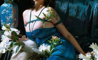 岛田云溪翻腾出的美图，镂空设计好像又有新花样？