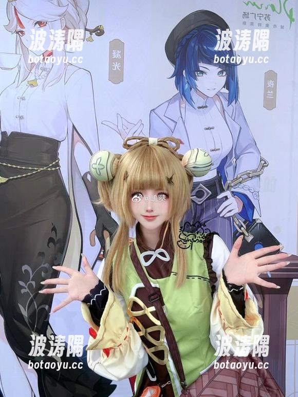 嶋葵的梦梦合集，翻开就有种不太真实的微妙感。