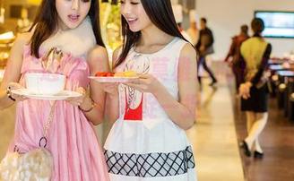 推女神 – 透视校园：莫雅淇的高清照片，快来捉一捉