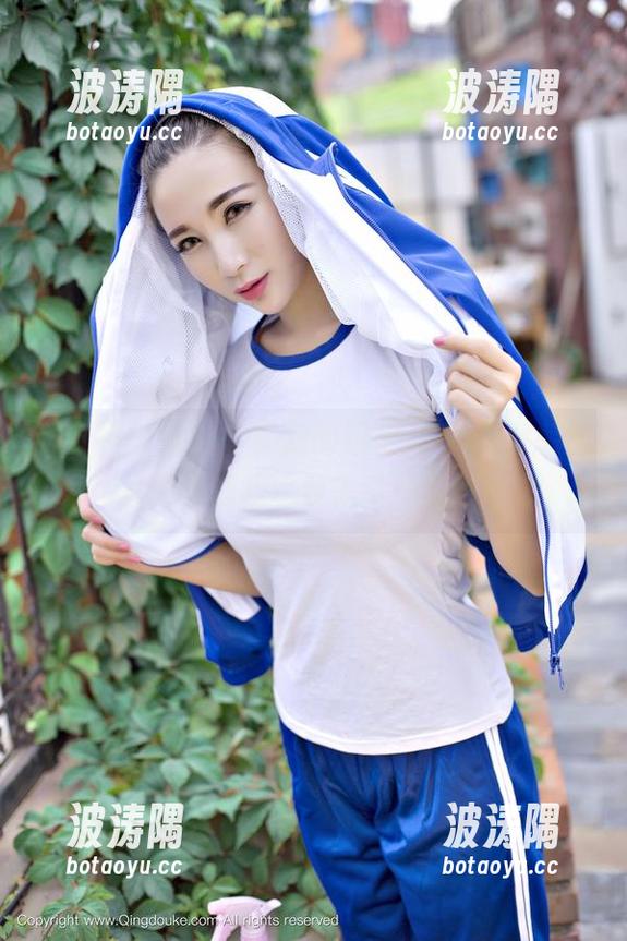 推女神 - 此刻，最新的颖莹儿YY职业装图片，难道我也要入手一套吗？