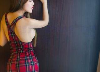 推女郎 – 迷失在哈尼宝宝的比基尼图包里，下载吧，别被选择困住！