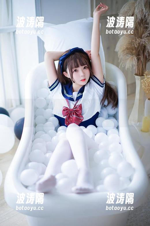 日奈娇的写真，走心的小羊乖乖，自带萌感！
