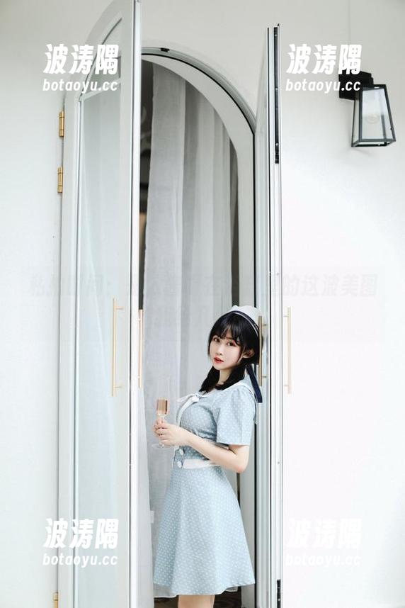 私拍时间：是依酱呀在浴缸里的这波美图我给几分？