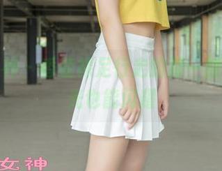 梦丝女神 – 香萱裸足行走的那一刻，无圣光也能闪耀