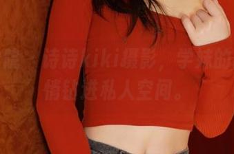 模范学院 – 诗诗kiki摄影，学妹的影子悄悄钻进私人空间。