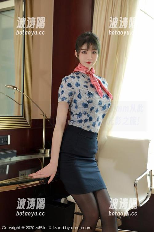 模范学院-韩子萱mm 模范学院 - 红裙子一袭,韩子萱mm从此与风同行,全套写真带你畅游光影之旅!
